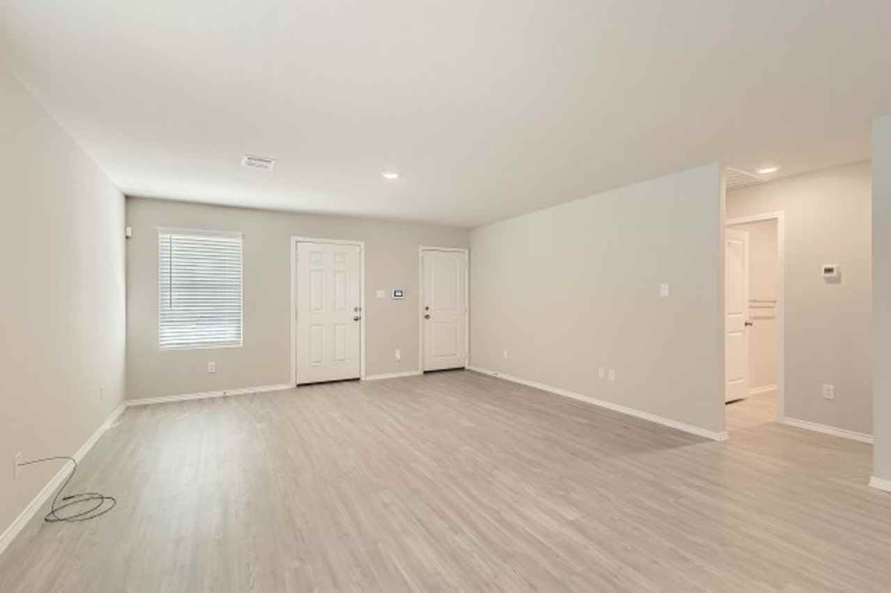 14019 Homestead Way - Photo 3 of 17