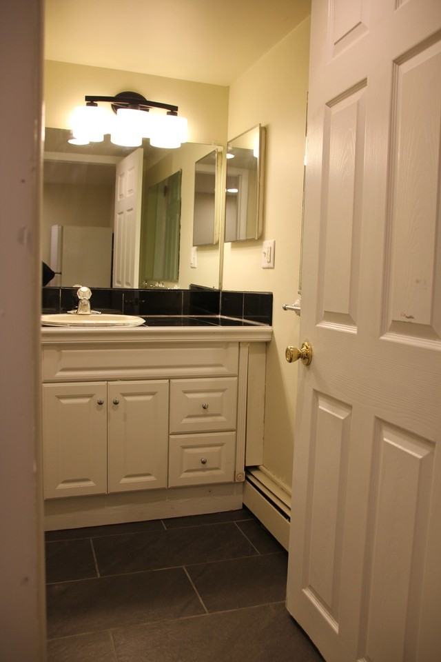 603 Washtenaw - Photo 3 of 35