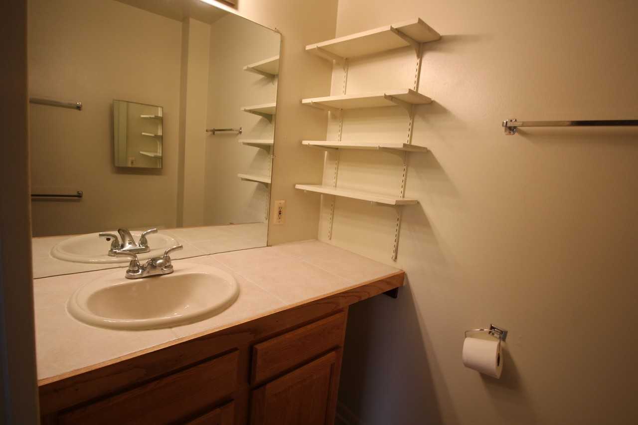 811 Washtenaw Road - Photo 7 of 45