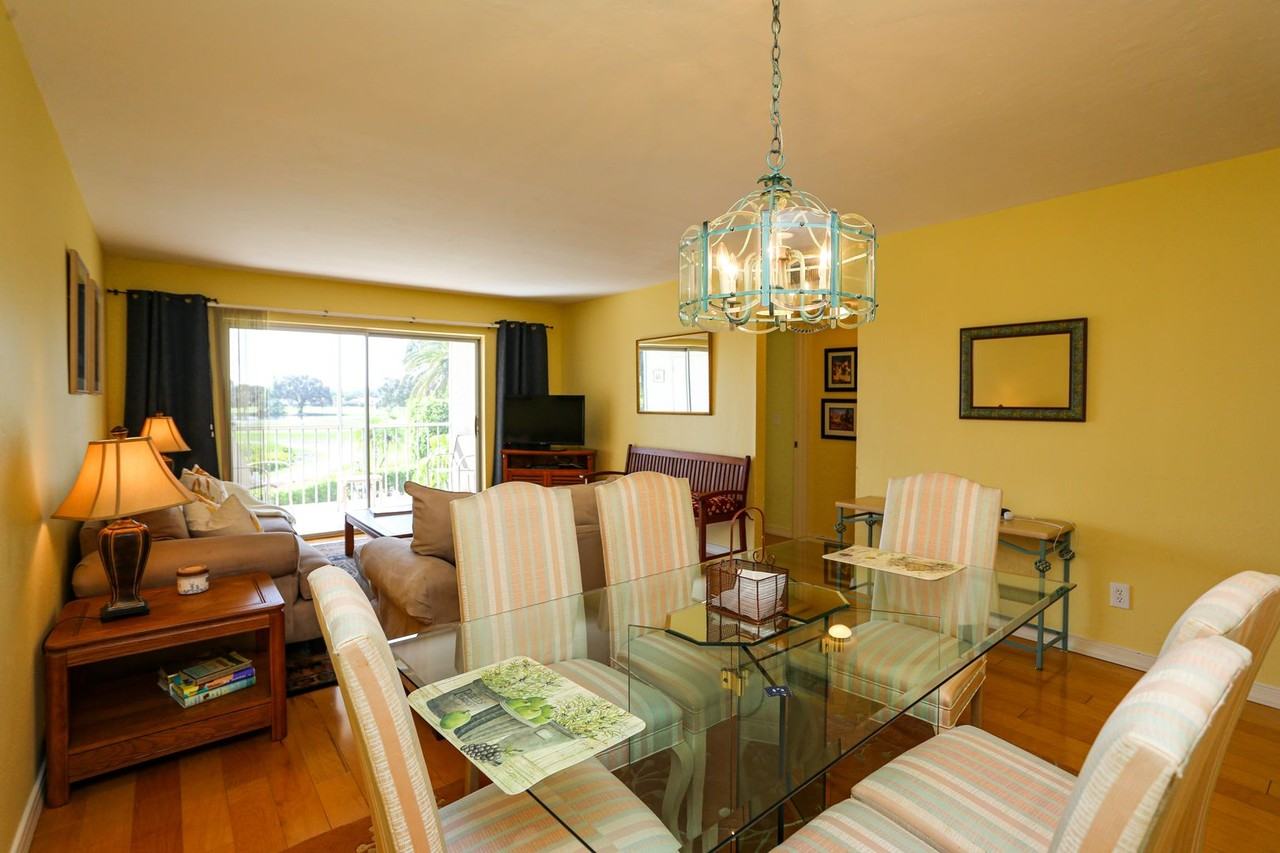 1075 Foxfire Ln #207 - Photo 7 of 38