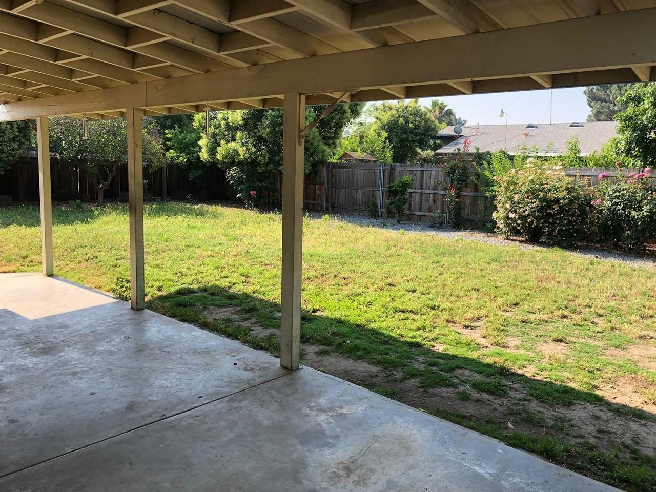 3349 W Tulare Ave - Photo 2 of 21