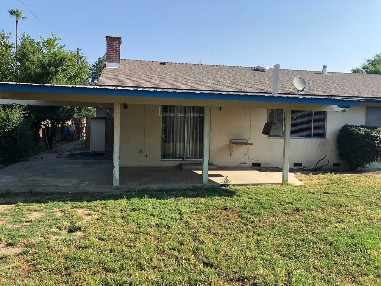 3349 W Tulare Ave - Photo 3 of 21