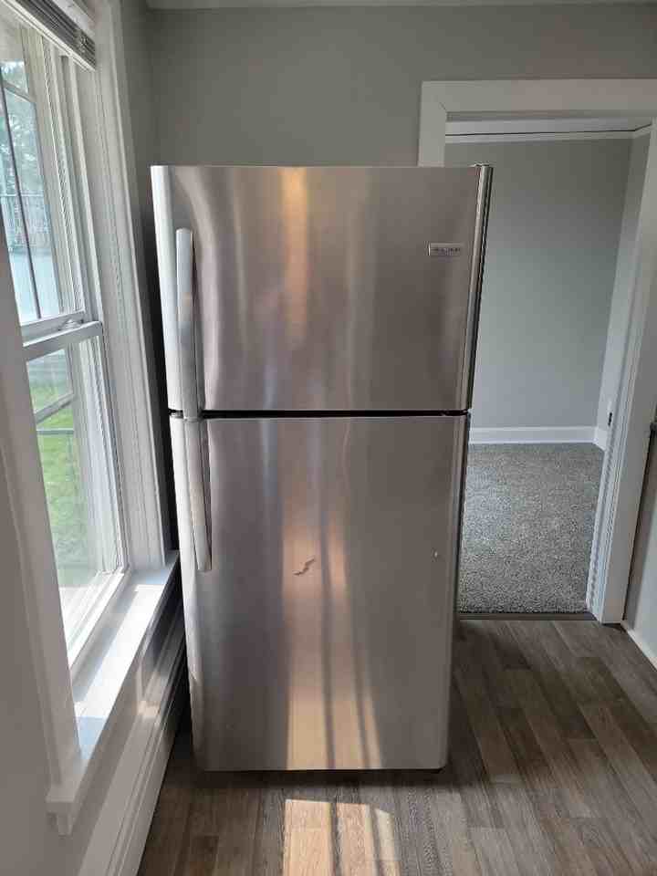 510 E 11th St - Photo 7 of 29