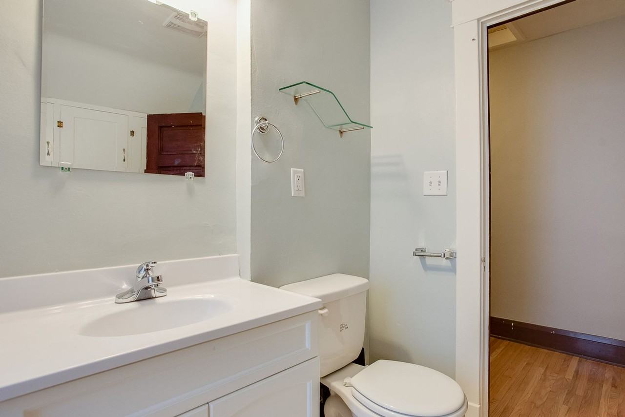 940 Edmund Ave - Photo 2 of 50