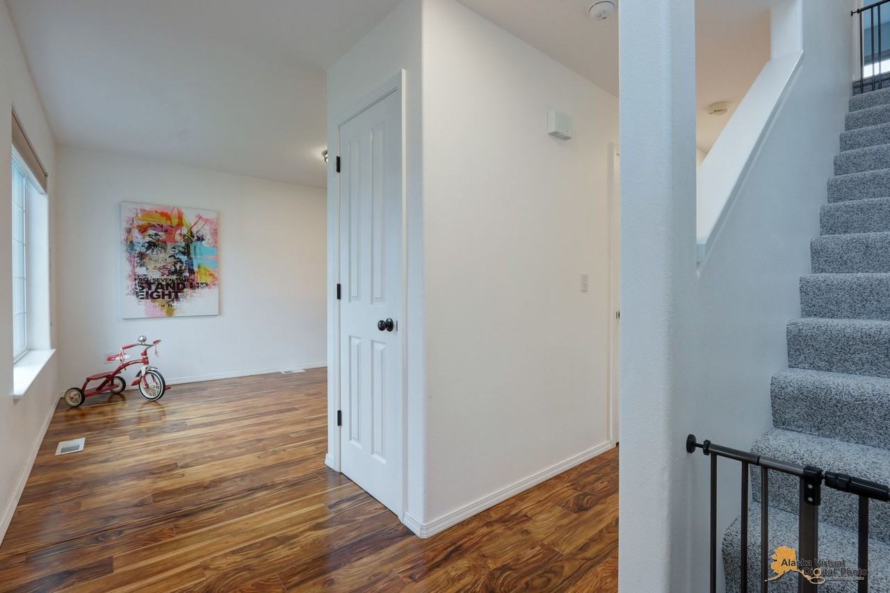 2037 Casey Cusack Loop - Photo 2 of 20