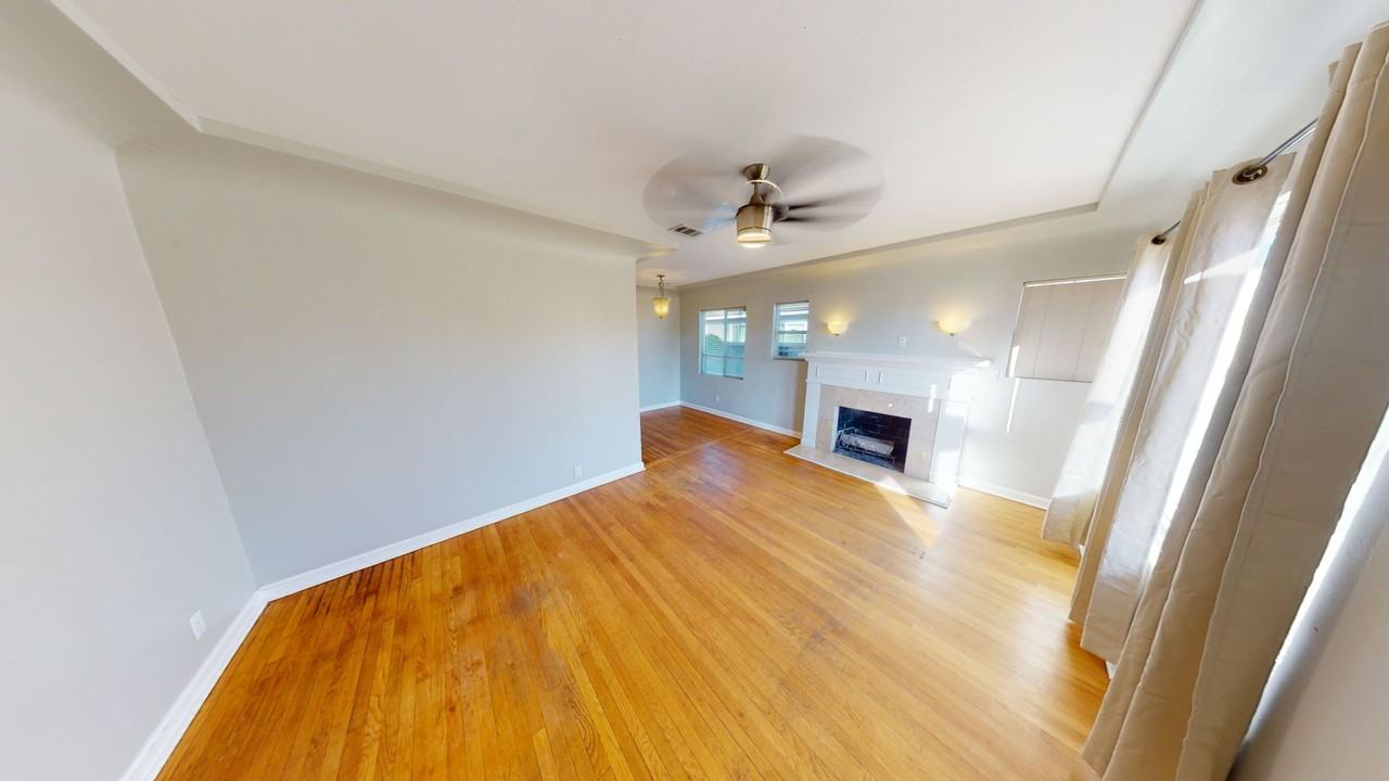 4861 Art St - Photo 6 of 21