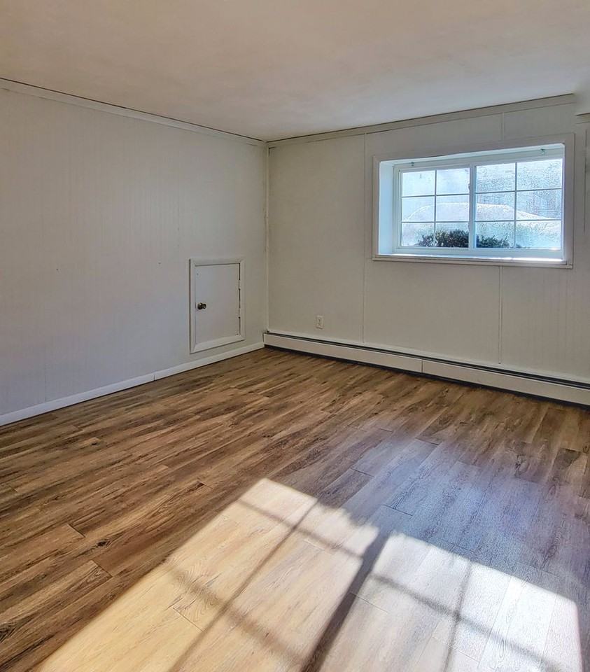 15 Staples Ave #18 - Photo 7 of 11