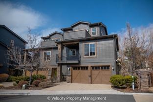 600 Sw Otter Way - Photo 1 of 1