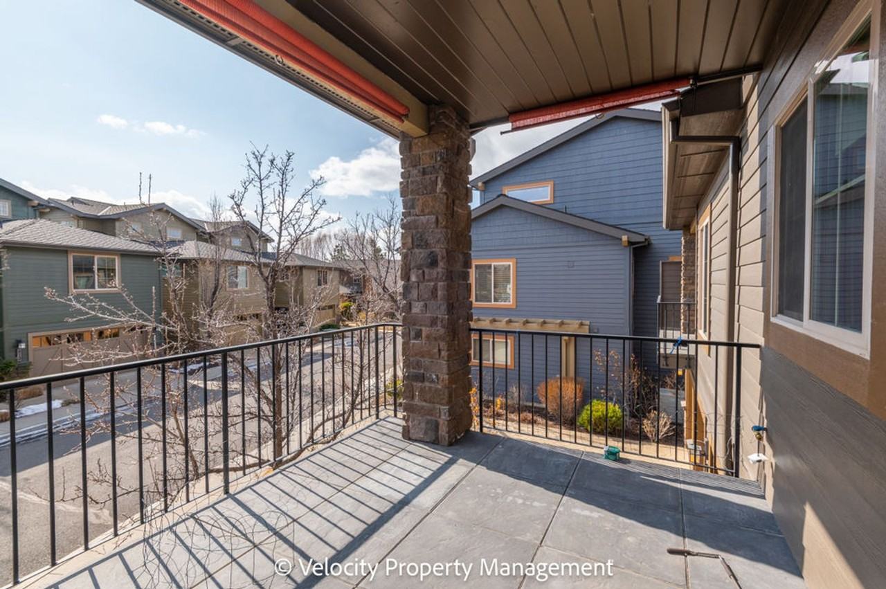 600 Sw Otter Way - Photo 6 of 32