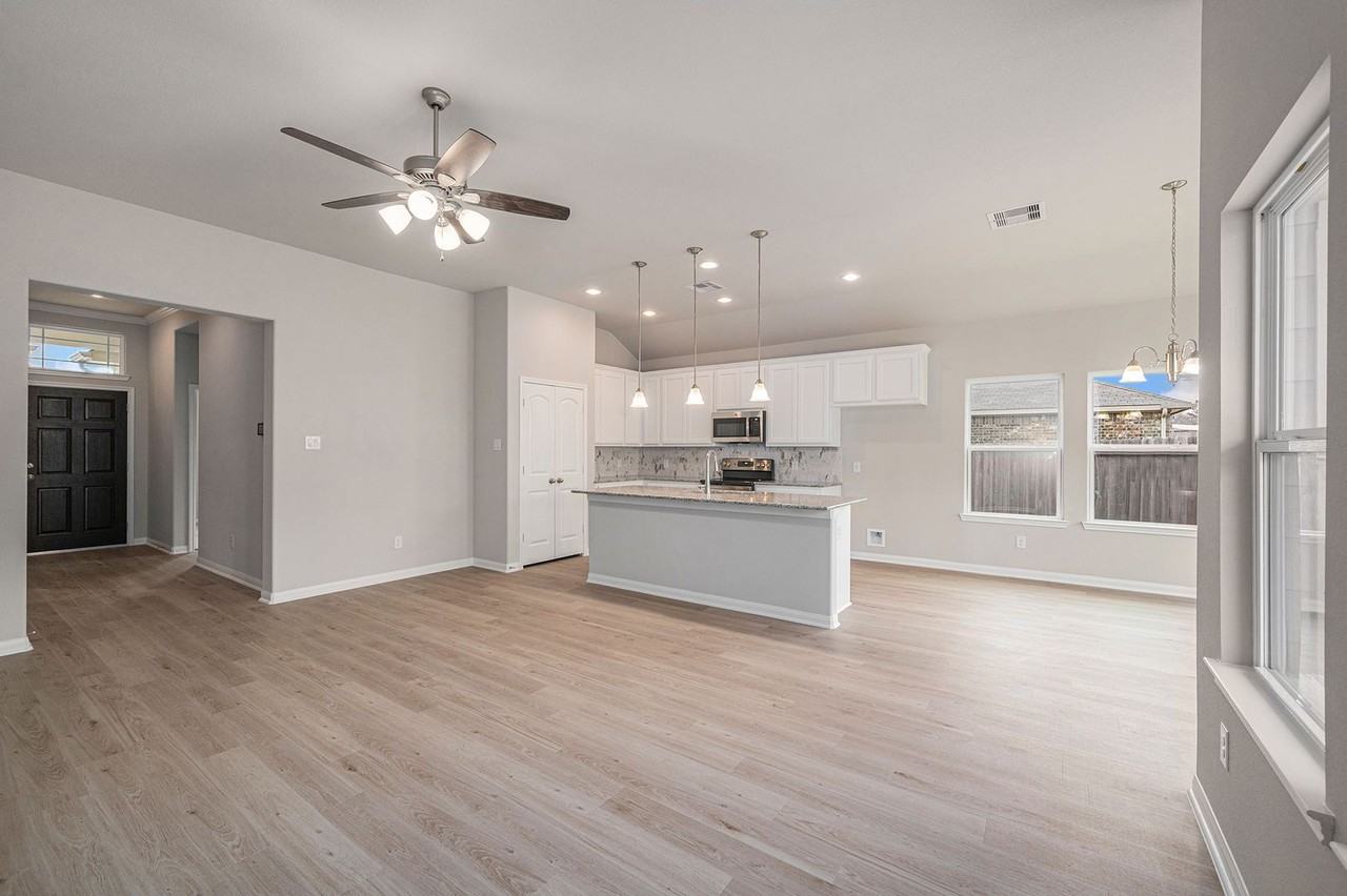 12983 Skyline Dr - Photo 5 of 19