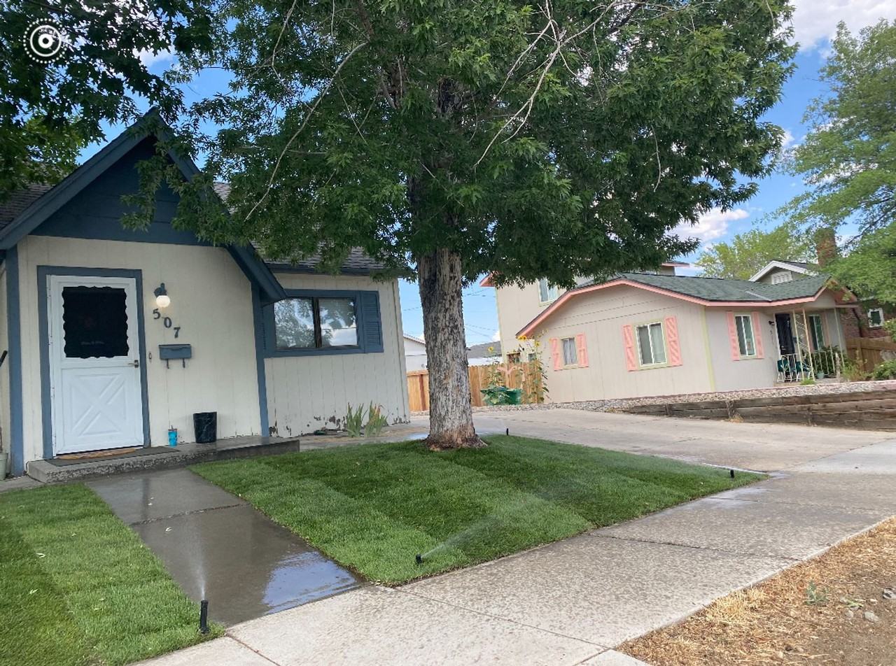 507 Burns St - Photo 2 of 9