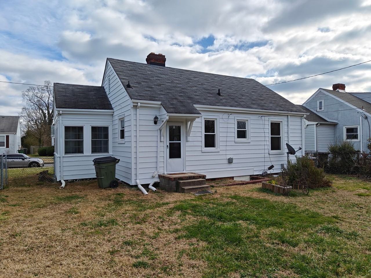 2408 Langston Ave - Photo 3 of 19