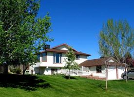 featured image of 2260 Papago Ct