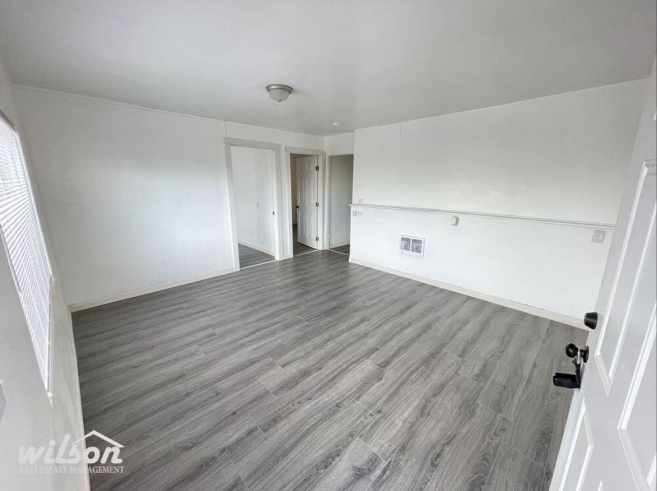 6 W Columbus St - Photo 2 of 11