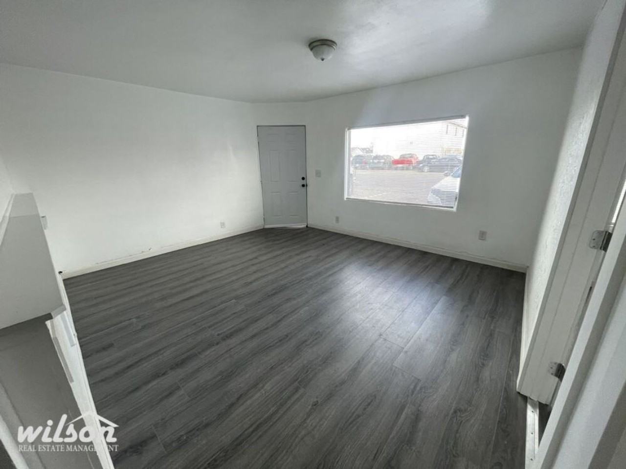 6 W Columbus St - Photo 3 of 11