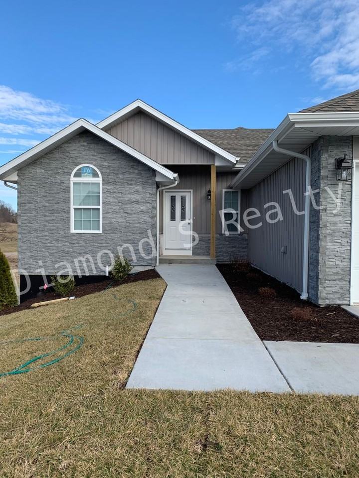 2733 W Colton - Photo 2 of 19