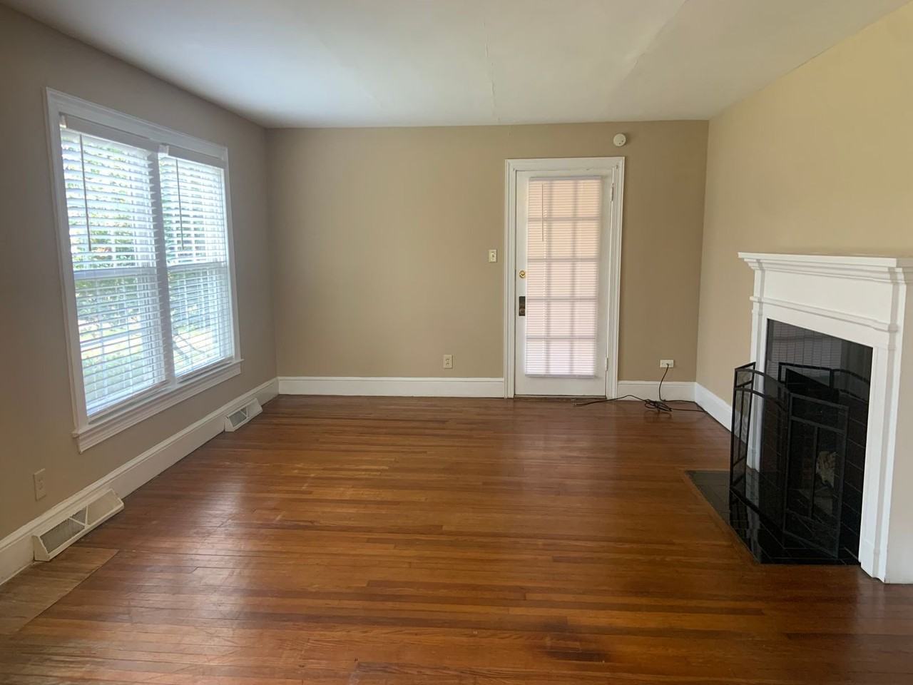 706 Cannon Rd - Photo 3 of 17