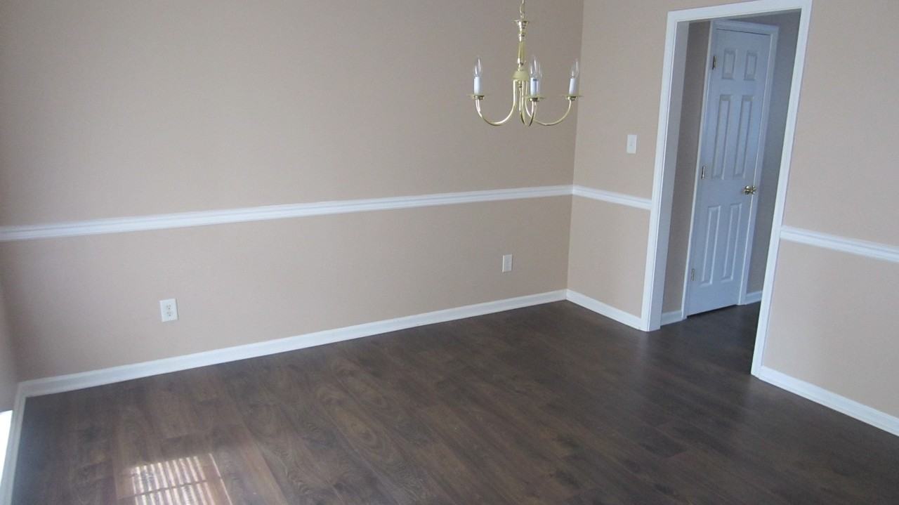 10918 Elm Bend Dr - Photo 2 of 7