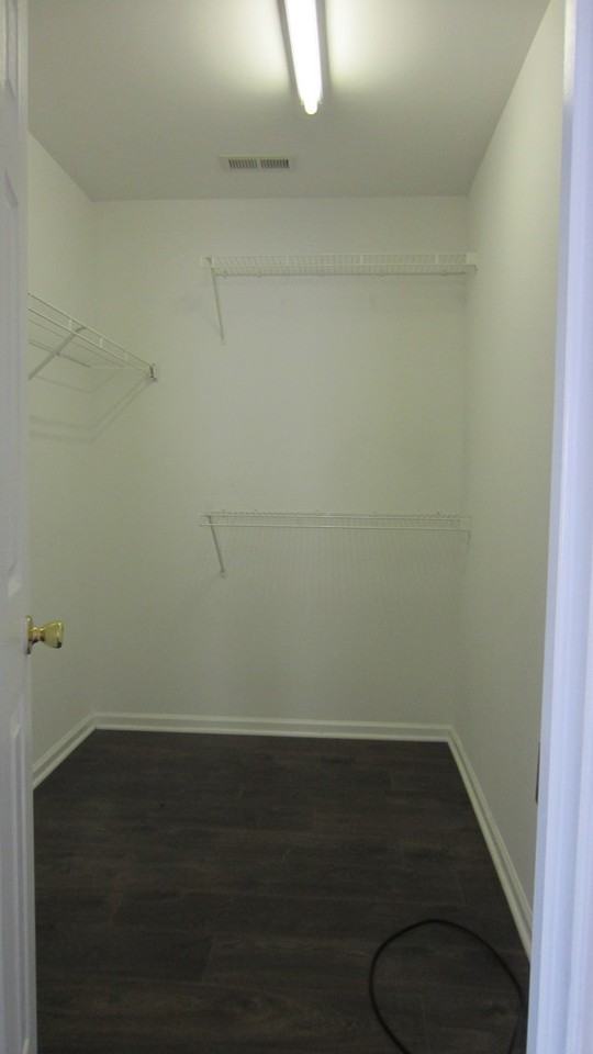 10918 Elm Bend Dr - Photo 6 of 7