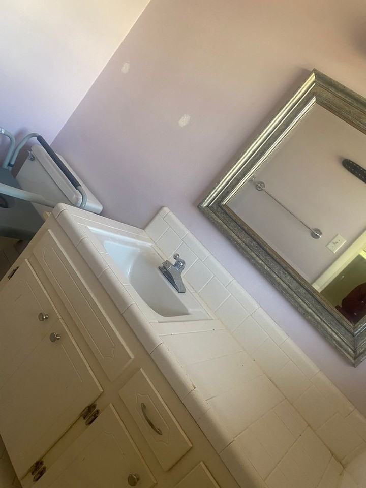 9324 Northedge Rd - Photo 5 of 15