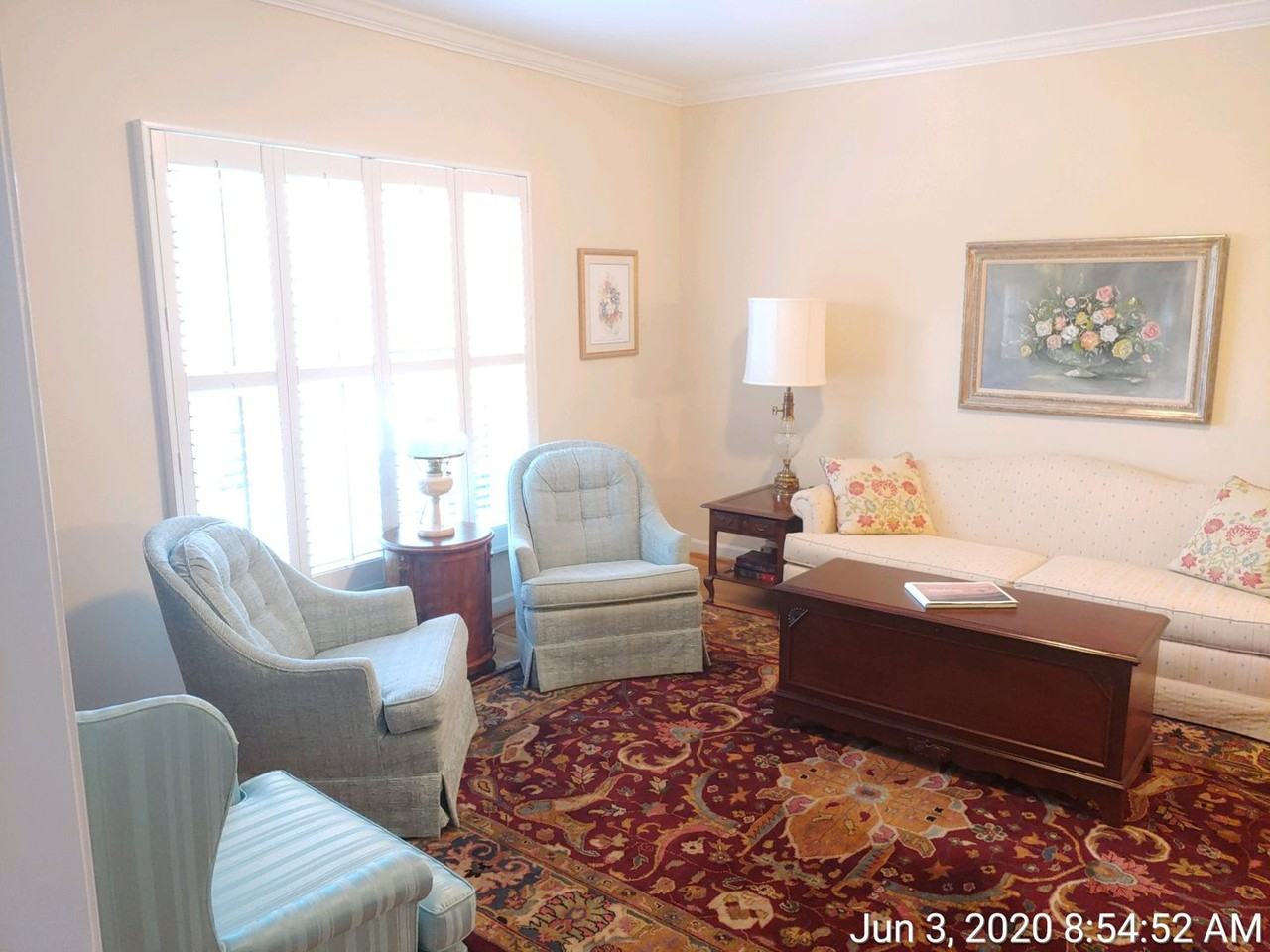 1104 Caldwell Dr - Photo 4 of 14