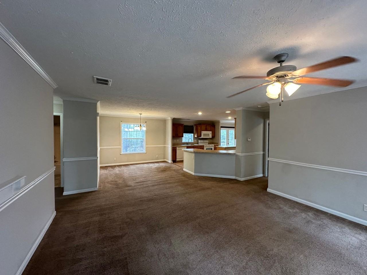 5488 Rigsby Rd - Photo 3 of 34