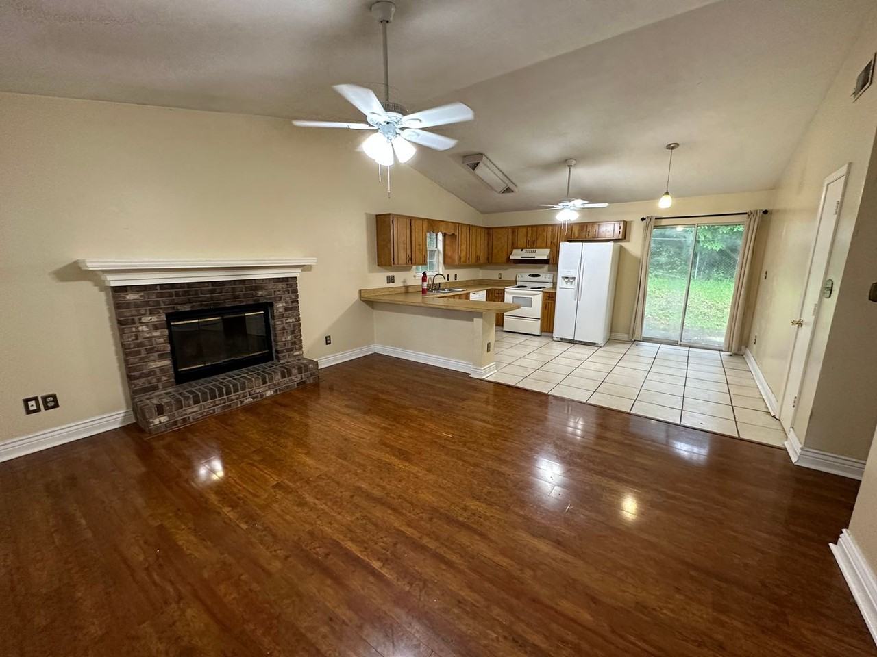 4078 Cottage Wood Trl - Photo 2 of 8