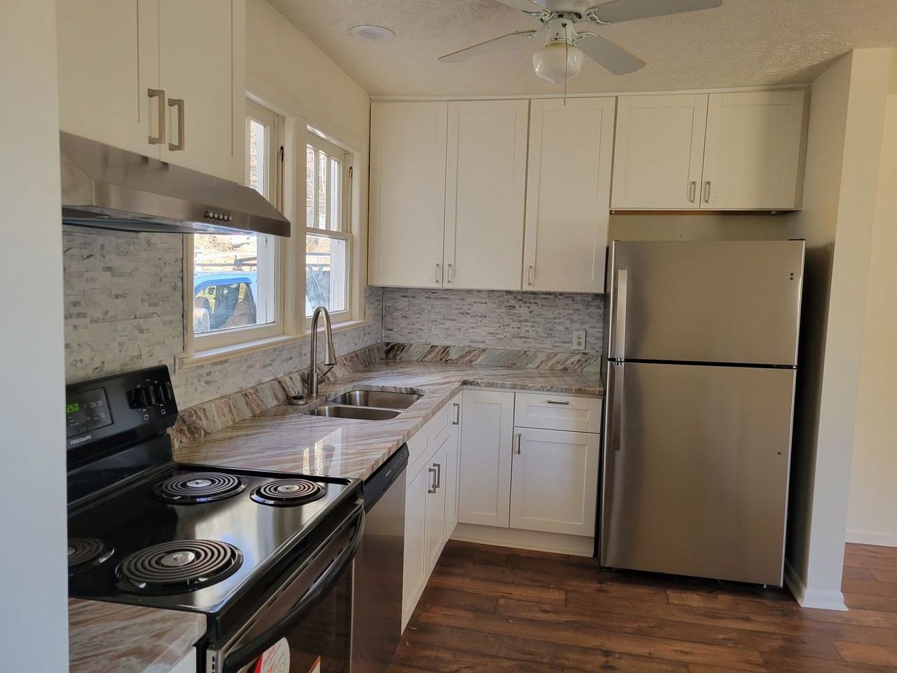 286 Hookers Gap Rd - Photo 4 of 19