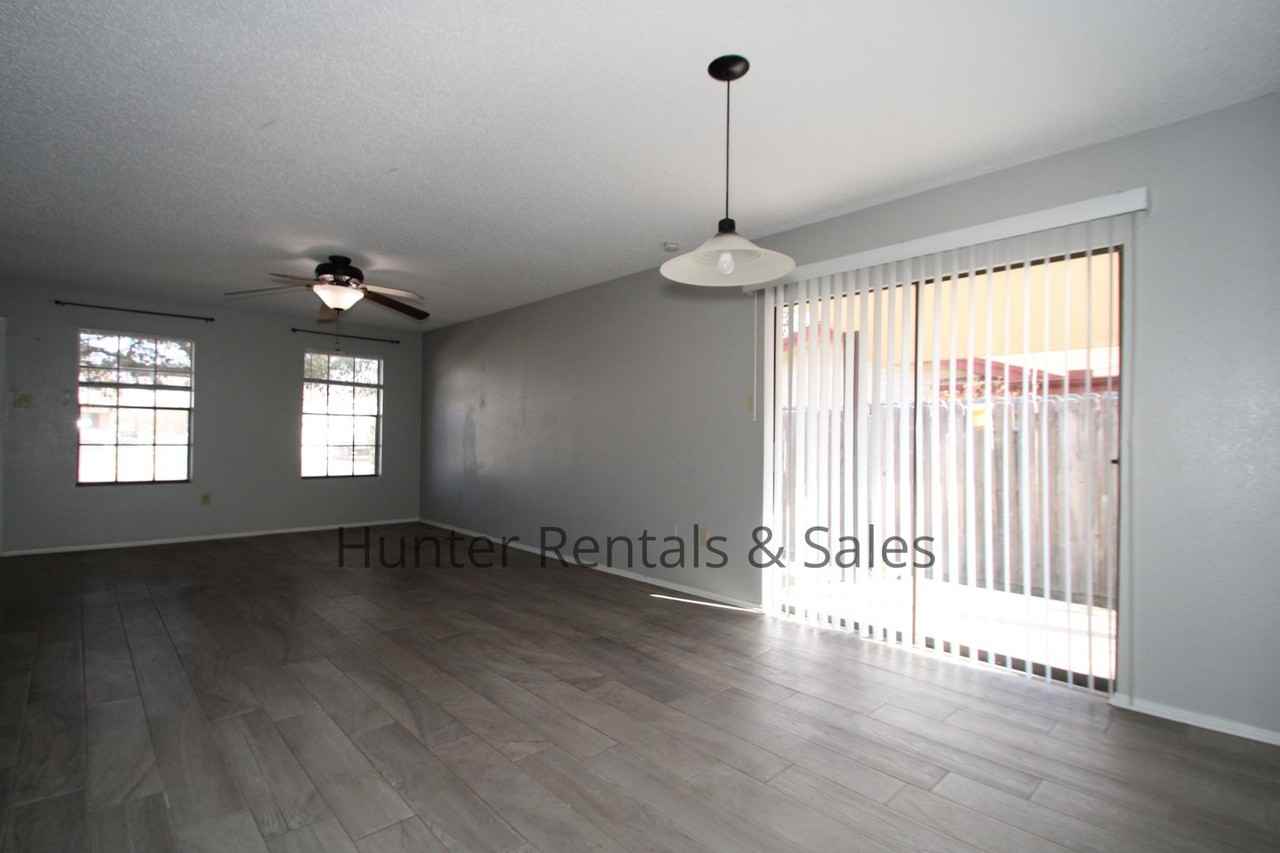 2108 Continental Dr - Photo 7 of 23