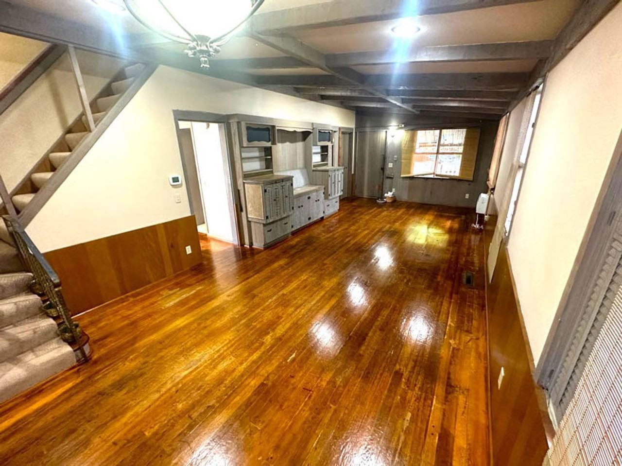 429 Sw 6th St - Photo 2 of 15