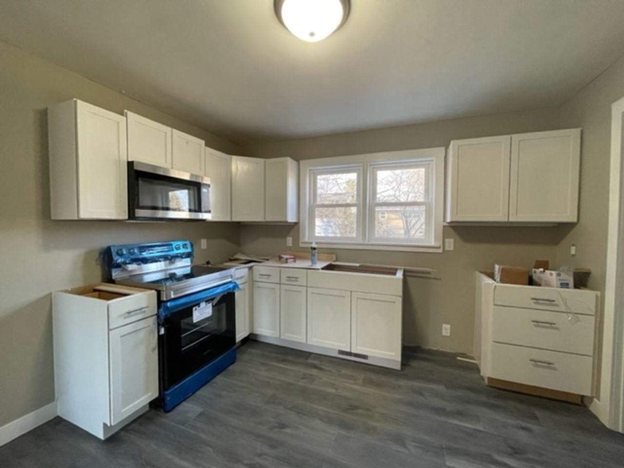 1213 E Wayland St - Photo 4 of 19