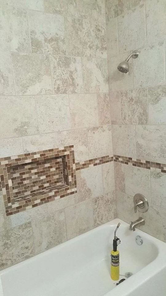 1221 Ne 16th St - Photo 3 of 5