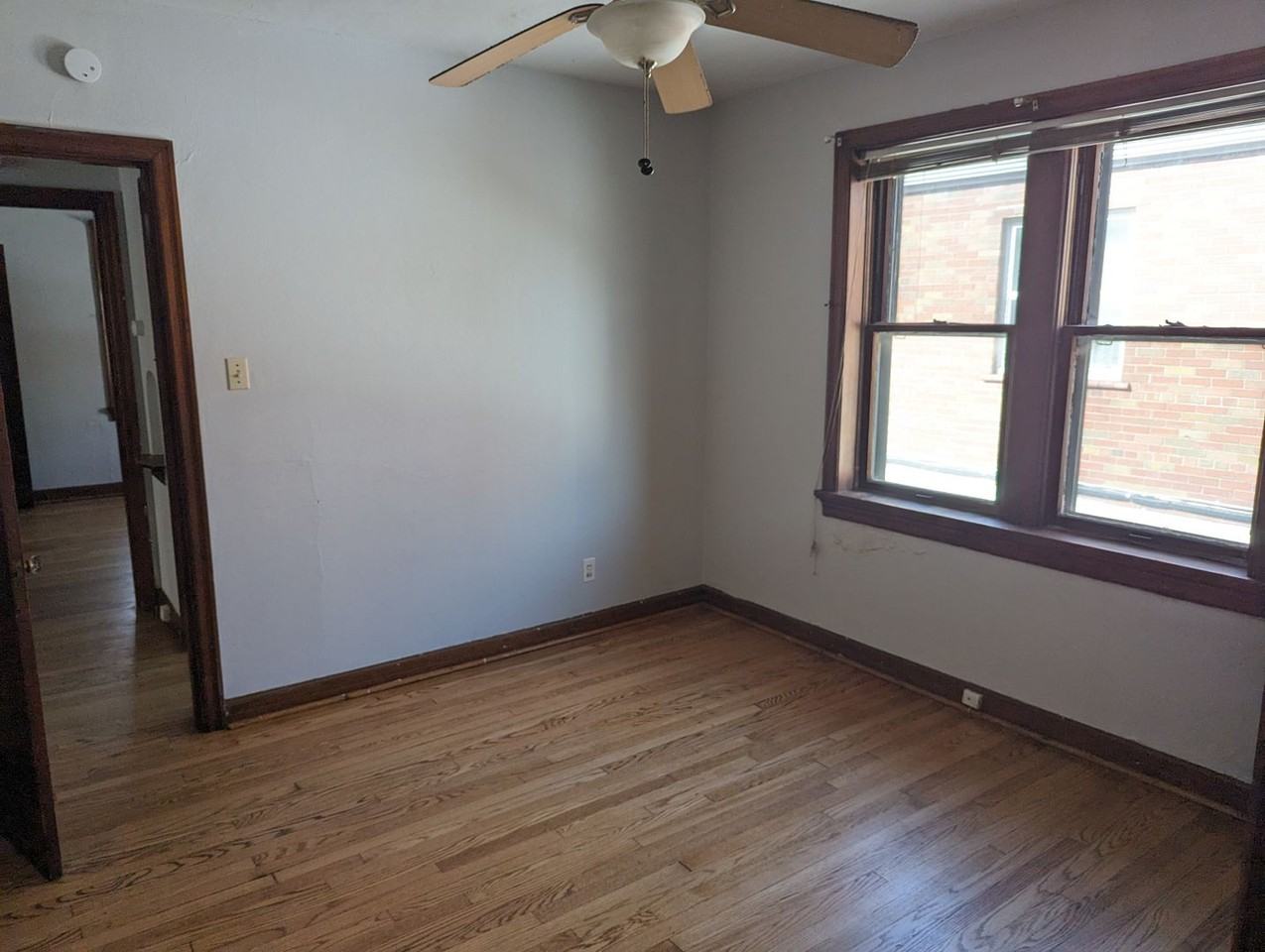 6326 Amelia Ave - Photo 3 of 9