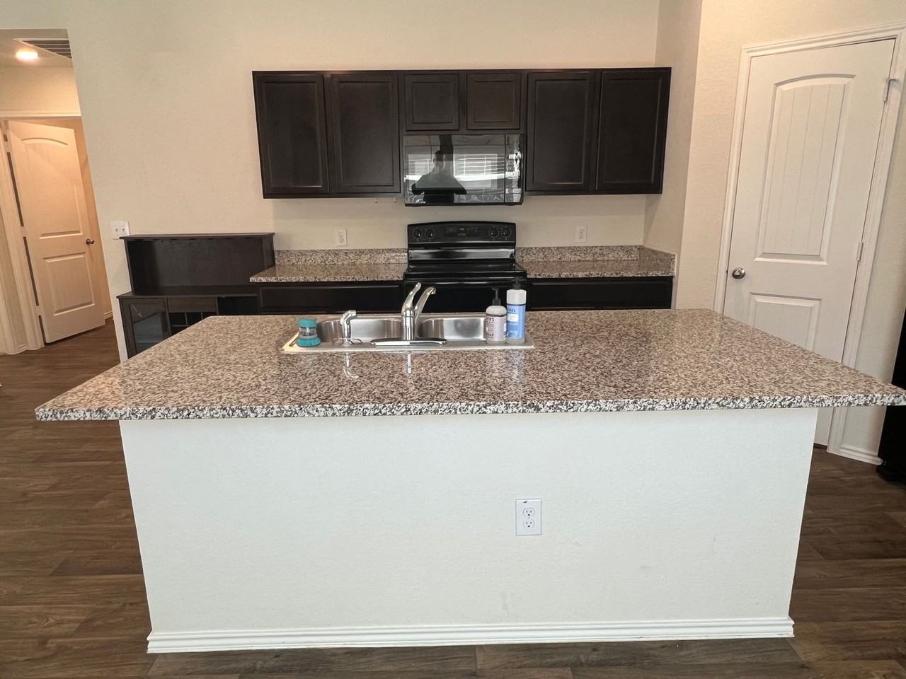 11902 Pyrite Rd - Photo 4 of 15