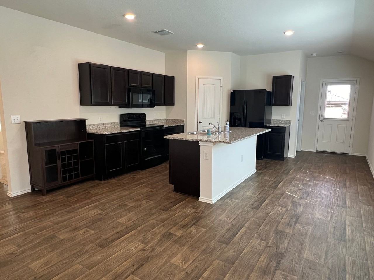 11902 Pyrite Rd - Photo 6 of 15