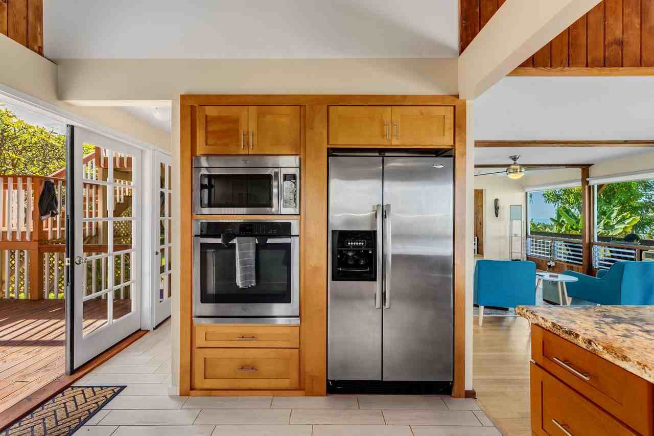 77-330 Sunset Dr #A - Photo 3 of 18