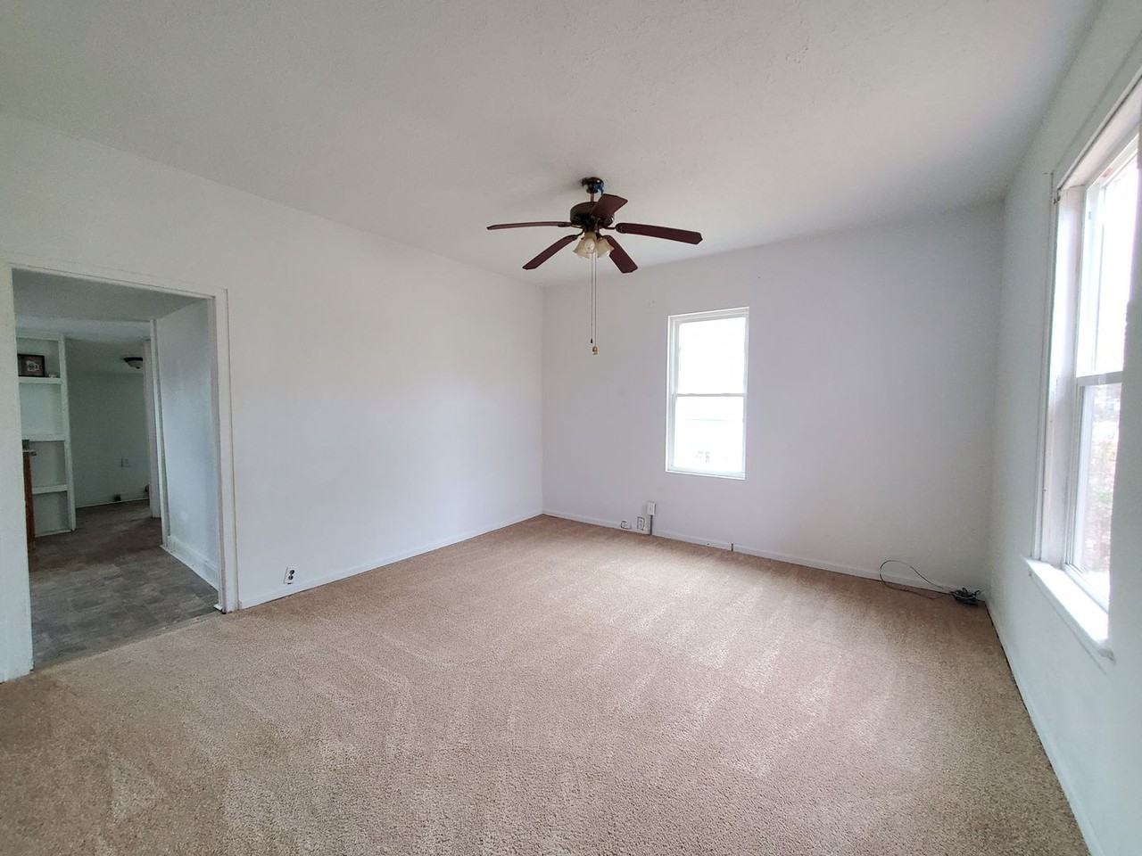 64 Beck St - Photo 2 of 13