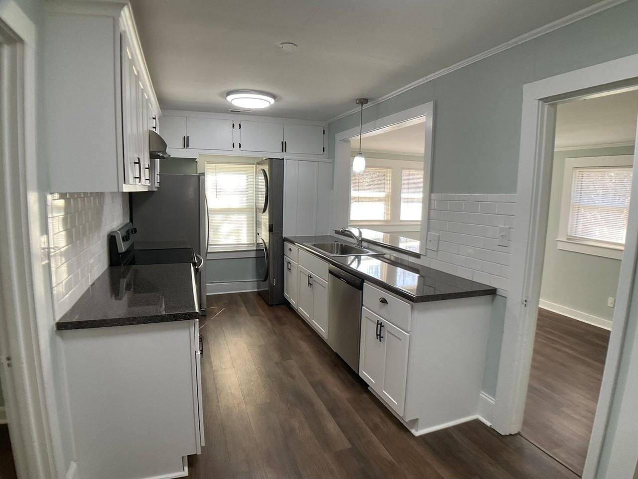 107 West Ave - Photo 4 of 27