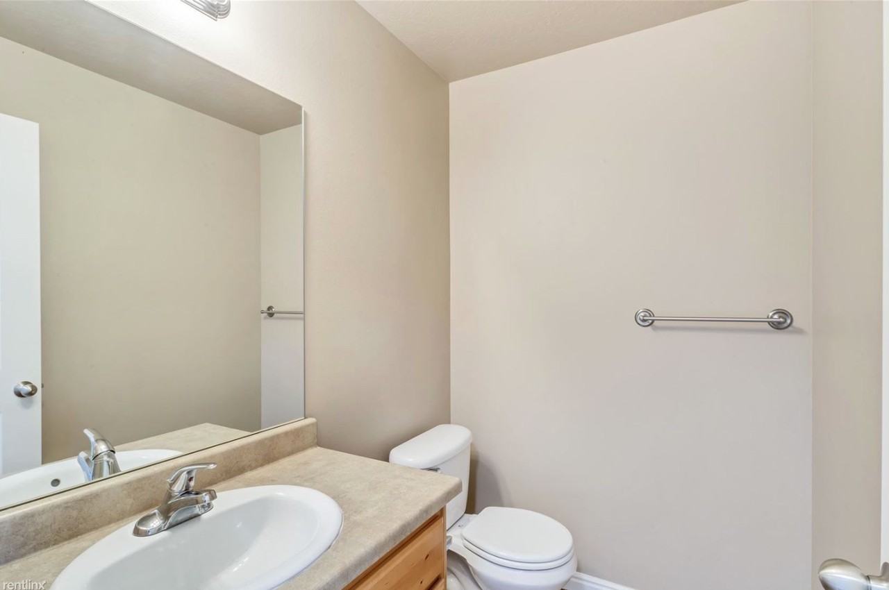 1519 W 740 S - Photo 2 of 17