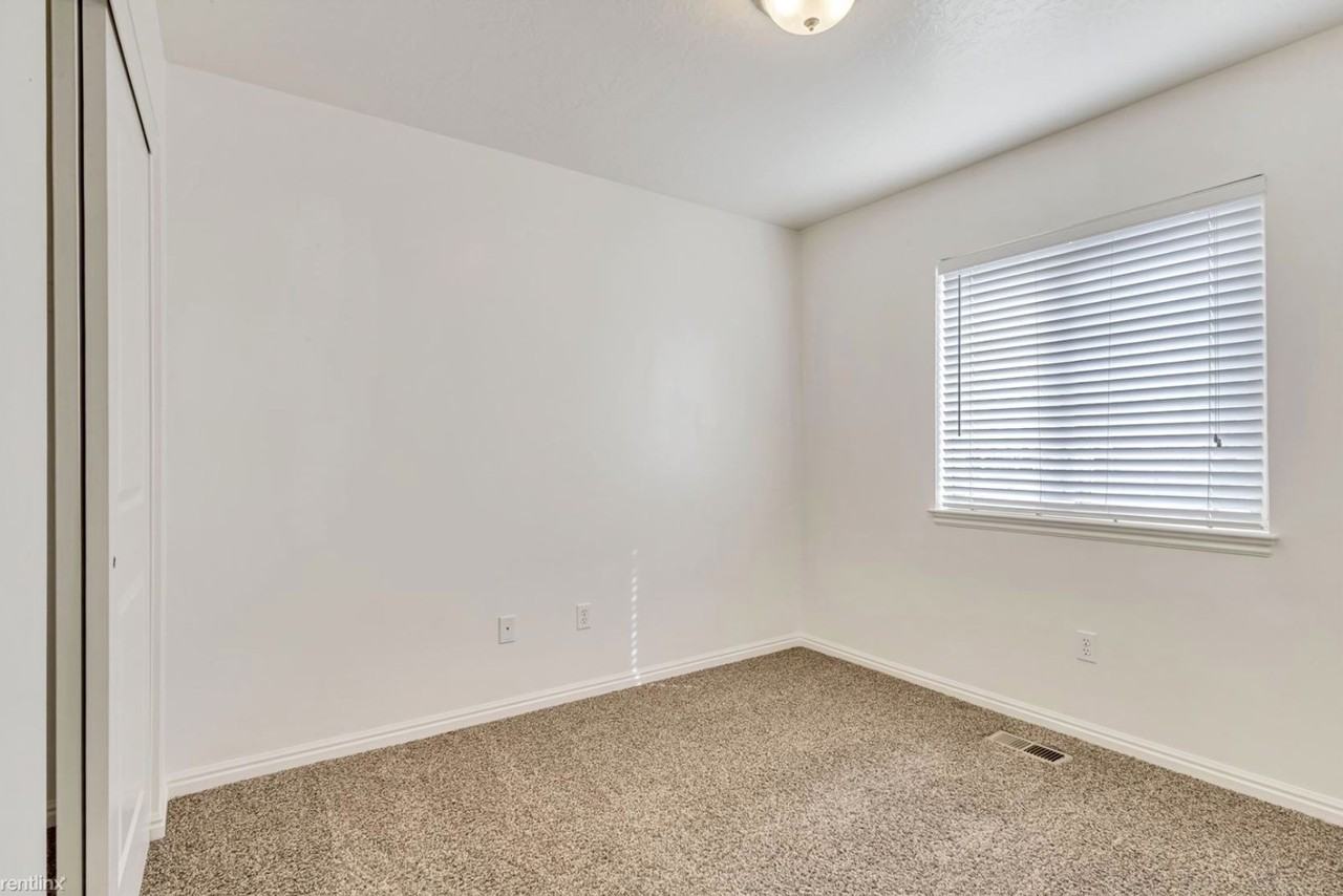 1519 W 740 S - Photo 3 of 17