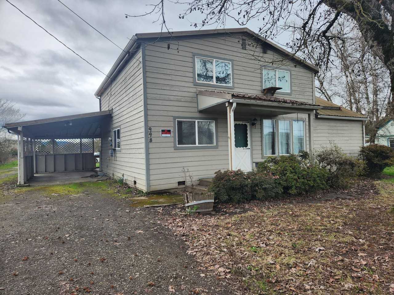 998 W Airport Rd - Photo 2 of 14