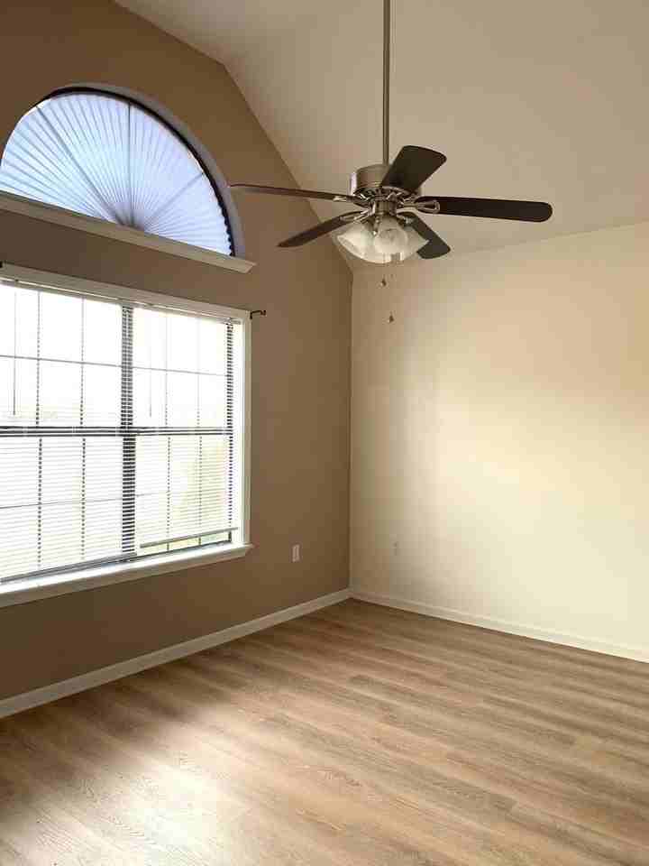 4619 S Caraway Rd - Photo 6 of 15