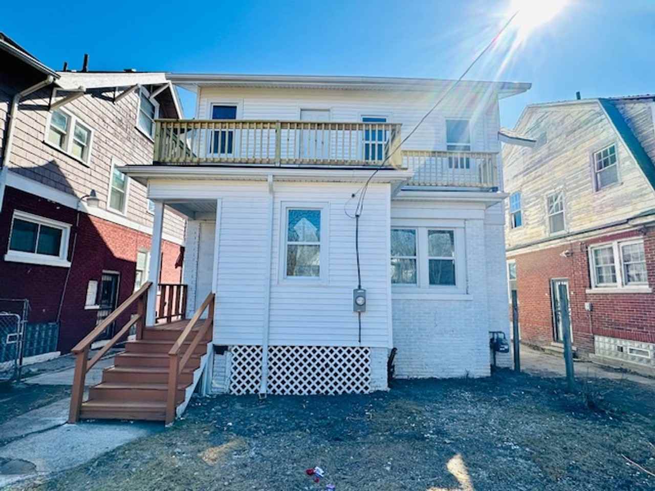 2634 Lawrence St - Photo 2 of 16