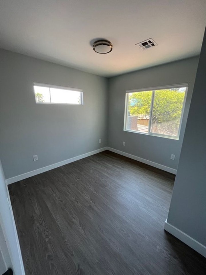 6238 Adobe Dr - Photo 7 of 19