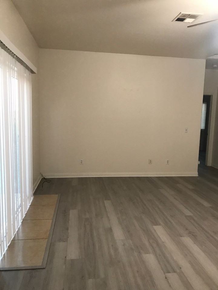 8656 North Loop Blvd - Photo 2 of 11