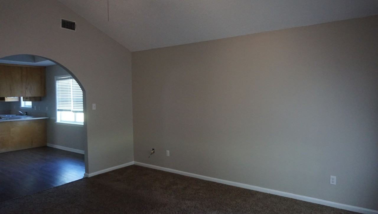3348 Summit Chase Dr - Photo 4 of 42