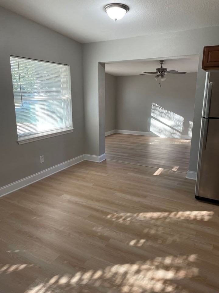 5171 Orange Ave - Photo 6 of 11