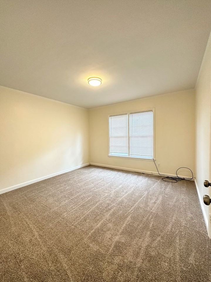 1416 El Camino Real #5 - Photo 7 of 9