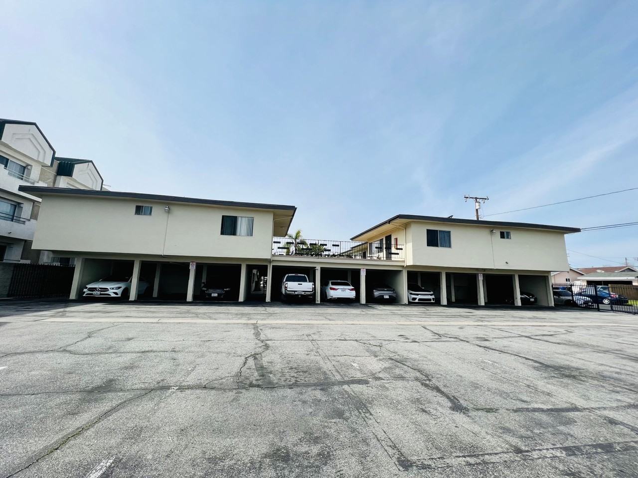 Merriwood Continental Apts. - Photo 6 of 6