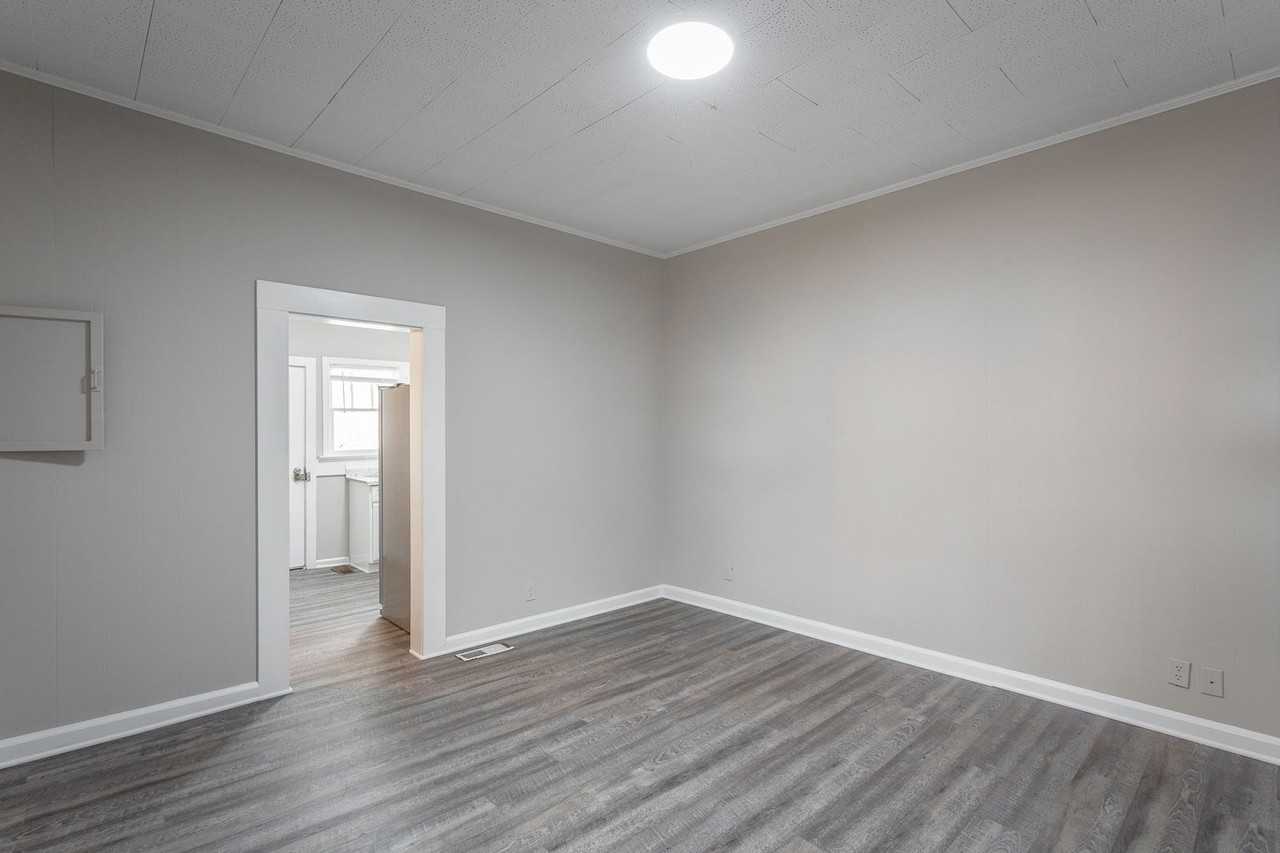 5504 Beulah Avenue - Photo 2 of 19